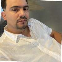 Carlos Ariza
