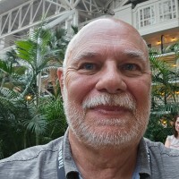 Edward Babitzke