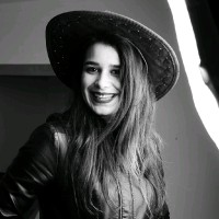 Asena Üstaş