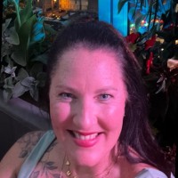 Lori Sellet