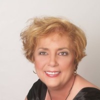 Sandra Mills