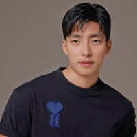 Raymond Chang