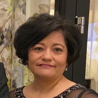 Suzanne Hernandez, Aic