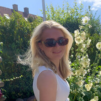 Julie Lindström-Pettersen