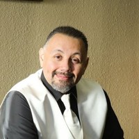 Joseph Oyos