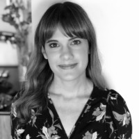Lucinda Knight