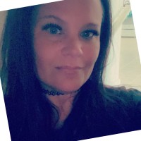 Kelli White