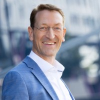 Dr. Klaus Skrobanek