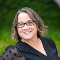 Donna Dickinson