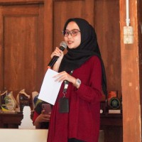 Dwi Risnawati