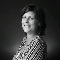 Linda Biersteker - Kurver