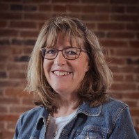 Beth Shutt