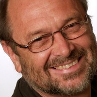 Manfred Bender