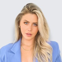 Demi Selina van der Laan