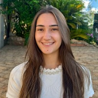 Maria Eduarda Bazetto
