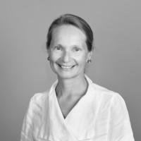 Nathalie Vallet-Renart, Phd