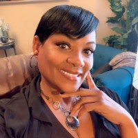 Nanette Wright