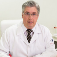 Dr. Carlos Afonso Maestri