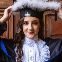 Vivian Tavares Della Valentina