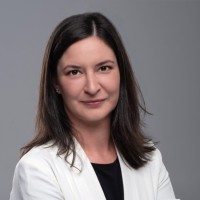 Eszter Laszip