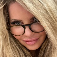 Laura Ecker