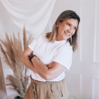 Flávia Lúcia Belli Luiz