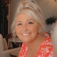 Jayne Booth