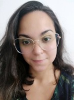 Anna Vasconcelos