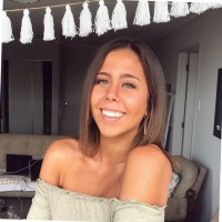 Niamh Linstrom