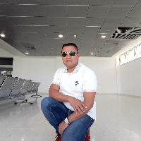 Efrain Chaparro Nomesque