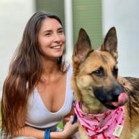 Nicole Gullotti, Mba