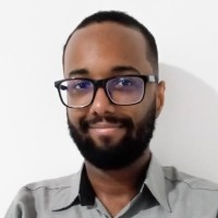 Robert Santos