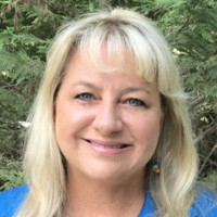 Terri Tucker
