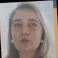 Francine Pereira Araújo