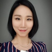 Mina Lee