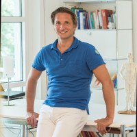 Dr. Markus Baumgartner
