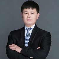 黄佑文