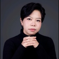 Naomi Phan
