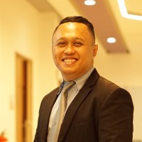 Yan Yan Heryana S.H CHCM