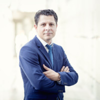 Dr. Denis Matthies