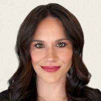 Lauren Courtney, Mba