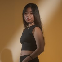 Chloe R. Ho