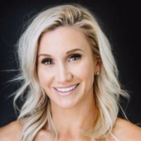 Amanda Mills