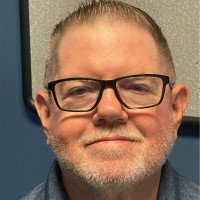 Paul Lowe