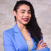 Aghata Oliveira