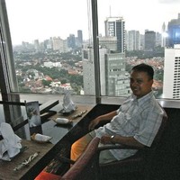deni somantri