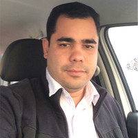 Fábio Santos