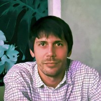 Александр Литвинов