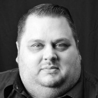 Robert Egan