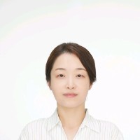Suji Kim